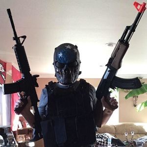 Meet your Posher, Corey